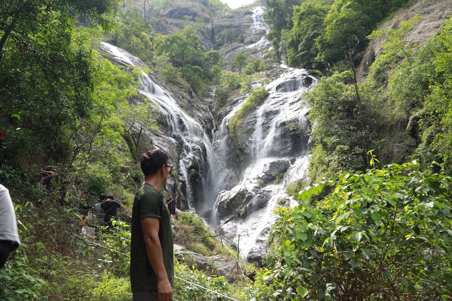 Pretoh Lo Su waterfall